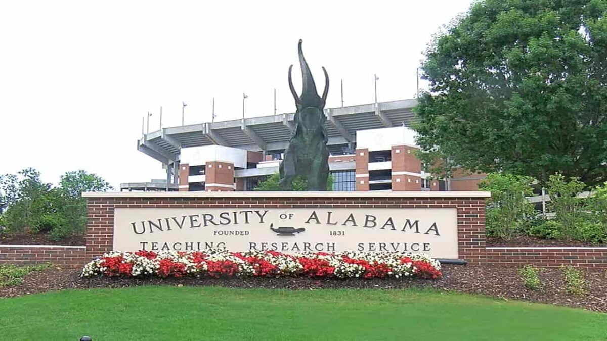 University Of Alabama Acceptance Rate | Is University Of Alabama A Hard ...