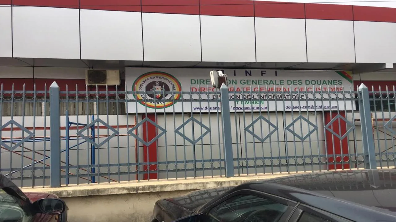 Grades de La Douane Camerounaise - Concours Douane