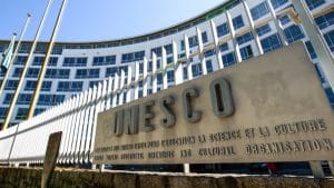 Programme de bourses dédié aux jeunes femmes scientifiques africaines d’un montant de 25.000 dollars
